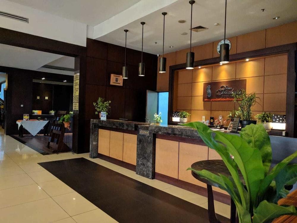 Grand Setiabudi Hotel Bandung Eksteriør billede