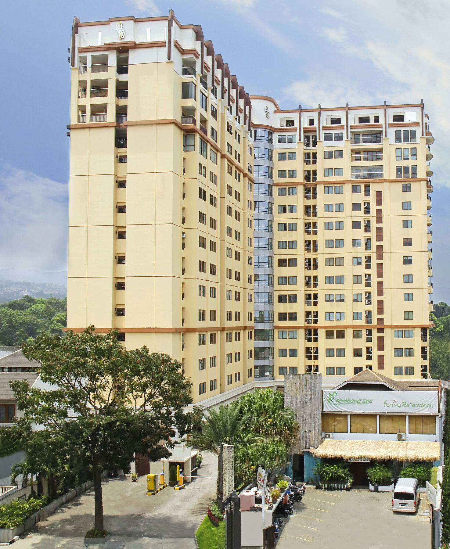 Grand Setiabudi Hotel Bandung Eksteriør billede
