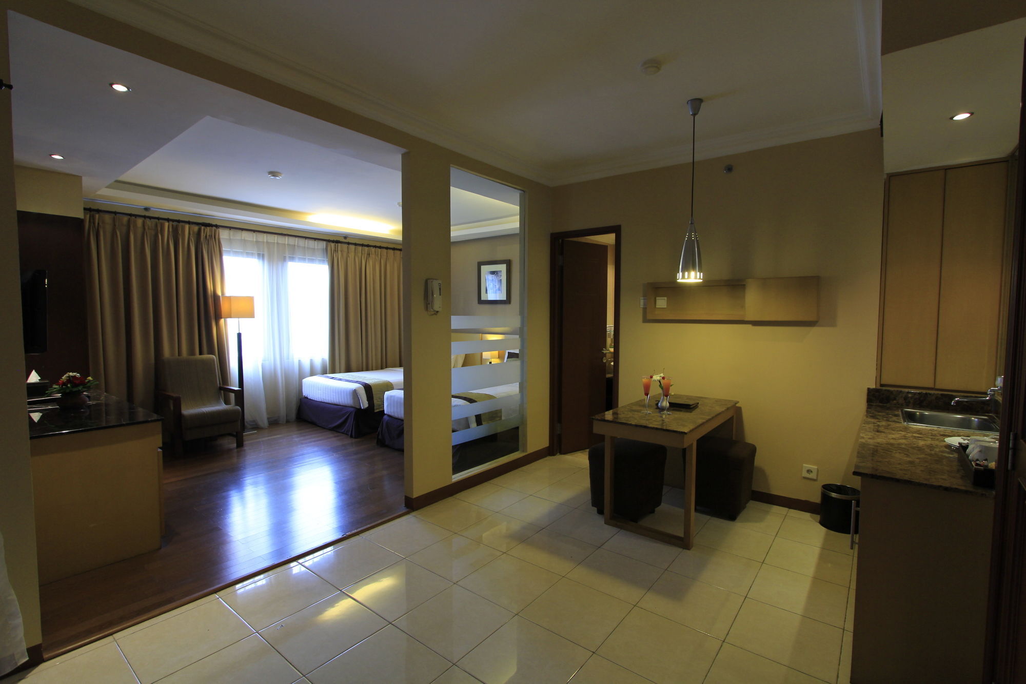 Grand Setiabudi Hotel Bandung Eksteriør billede